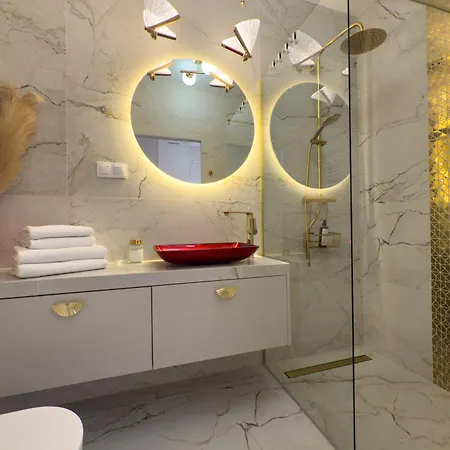 Urban Premium Global 25th Floor No 10 - Air Condition - Free Garage * Katowice