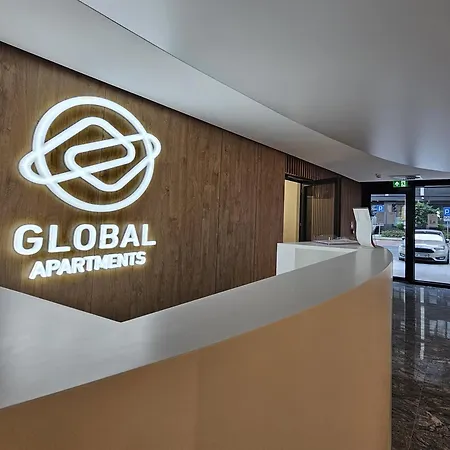 Apartman Urban Premium Global 25th Floor No 10 - Air Condition - Free Garage