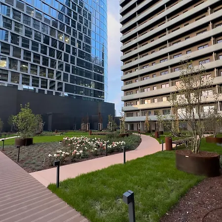 Апартаменты Urban Premium Global 25th Floor No 10, Free Garage, Self Check-in, No Deposit *