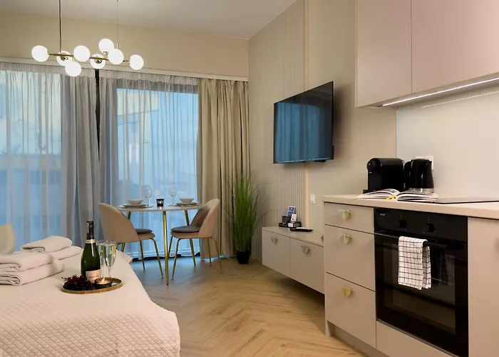 Urban Premium Global 25th Floor No 10, Free Garage, Self Check-in, No Deposit Apartment Katowice