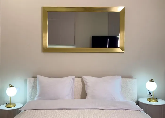 Urban Premium Global 25th Floor No 10, Free Garage, Self Check-in, No Deposit Apartament *