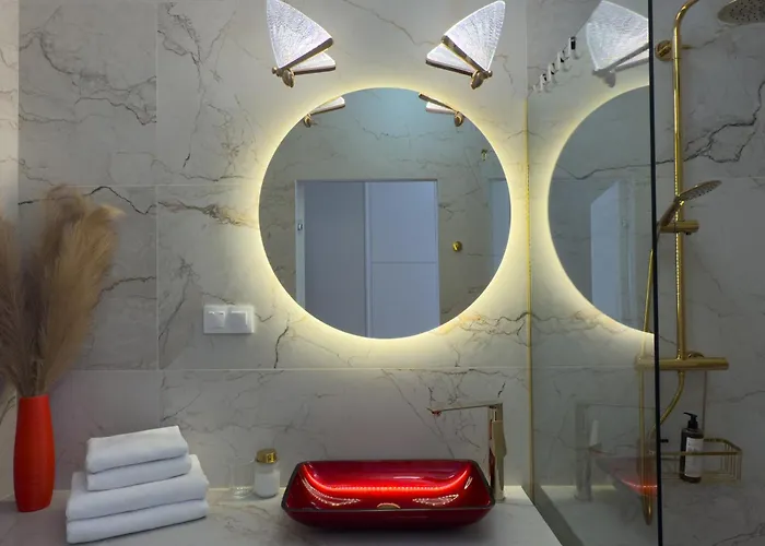 Urban Premium Global 25th Floor No 10, Free Garage, Self Check-in, No Deposit *